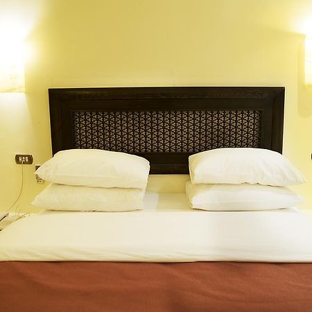 Sakkara Country Club Hotel El Hawamdeya Екстер'єр фото